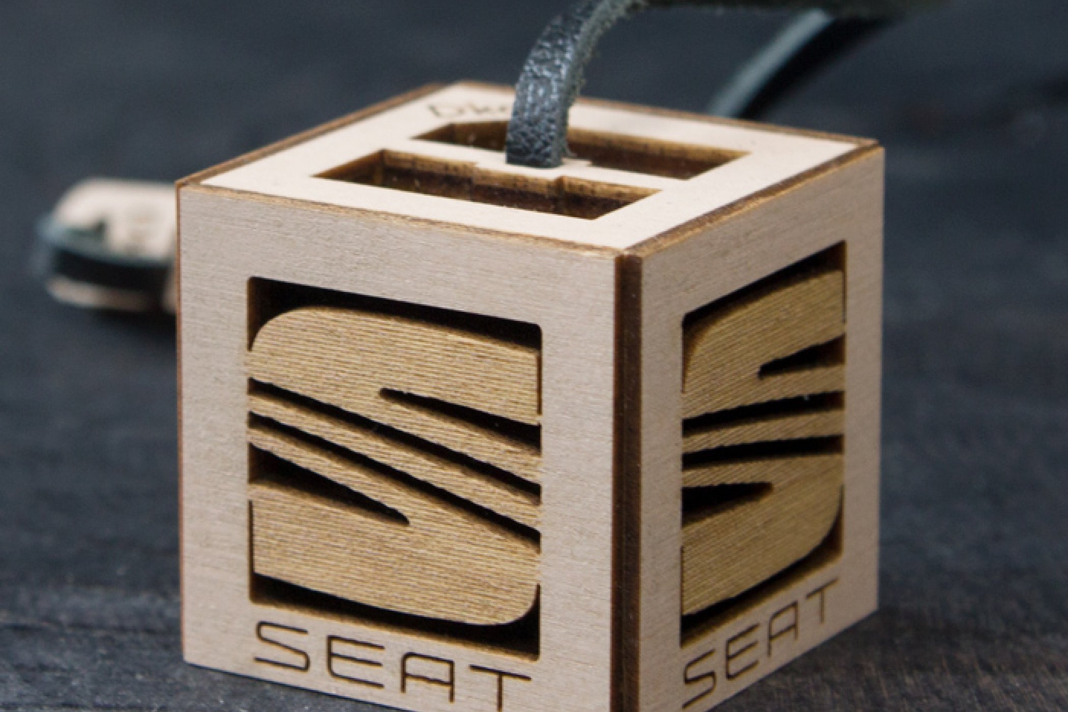 Ароматизатор для автомобиля SEAT Ароматизатор для автомобиля SEAT